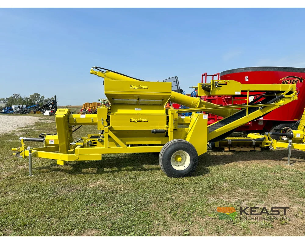 Degelman Renn RMC48 Roller Mill - PTO Drive Conveyor Discharge 16’’ x 48’’ Cast Rolls Roller Mills
