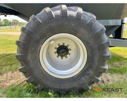 Demco 1100 Grain Cart - 1,100 Bushel Capacity Scales Roll Tarp 1050 Tires Grain Carts