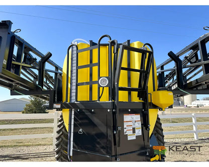 Demco 1250 Gallon Pull-Behind Field Sprayer 90’ Boom Ace Pump TeeJet Regulator Raven 450 Sprayers