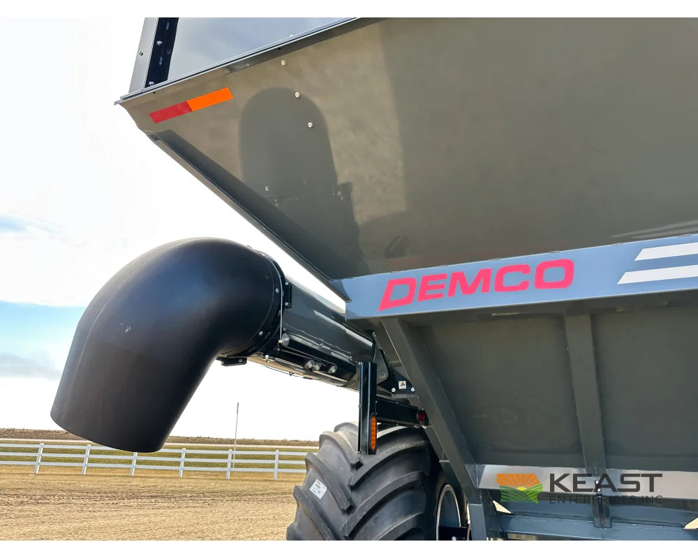 Demco 1300 Grain Cart 1,300 Bushel Capacity Scales Roll Tarp 1250 Tires Grain Carts