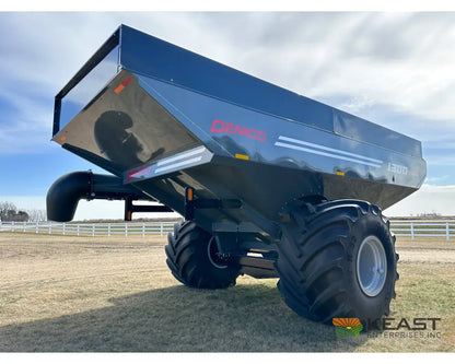Demco 1300 Grain Cart 1,300 Bushel Capacity Scales Roll Tarp 1250 Tires Grain Carts