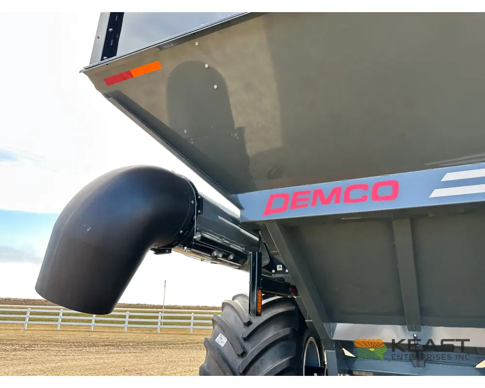 Demco 1300 Grain Cart 1,300 Bushel Capacity Scales Roll Tarp 1250 Tires Grain Carts