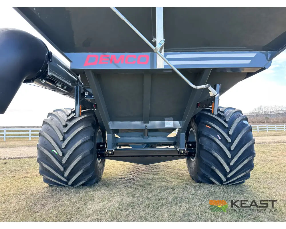 Demco 1500 Grain Cart 1,500 Bushel Capacity Roll Tarp 1250 Tires Grain Carts