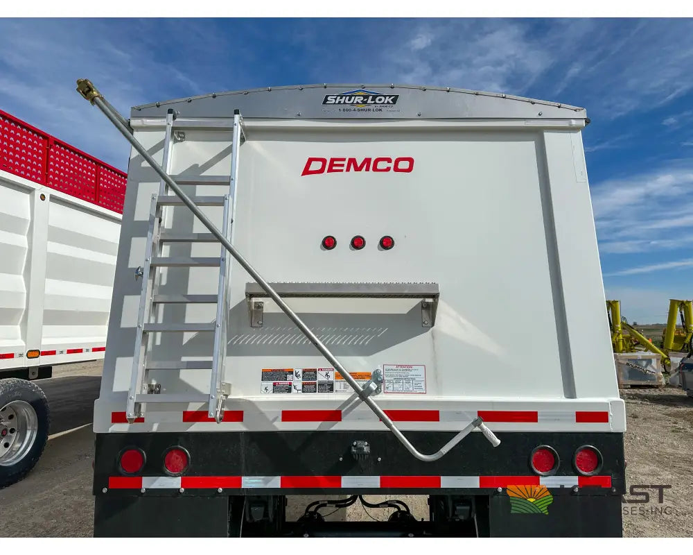 Demco 24’ Hopper Bottom Grain Trailer - 740 Bushel Heaped Capacity Roll Tarp Grain Trailers