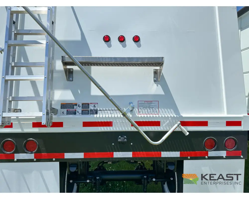 Demco 28’ Hopper Bottom Grain Trailer 765 Bushel Heaped Capacity Roll Tarp Grain Trailers