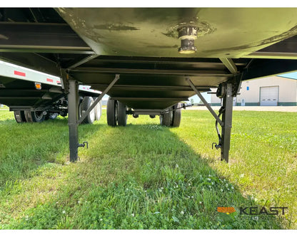 Demco 28’ Hopper Bottom Grain Trailer 765 Bushel Heaped Capacity Roll Tarp Grain Trailers