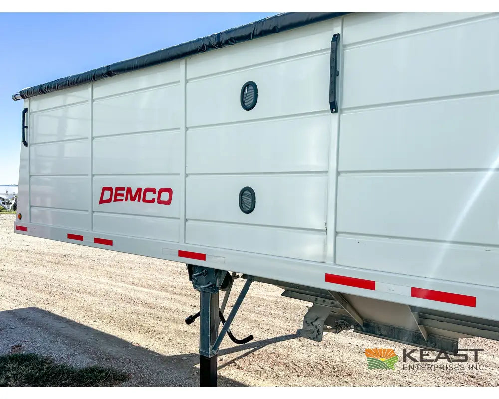 Demco 40’ Hopper Bottom Grain Trailer - 1,130 Bushel Heaped Capacity Roll Tarp Grain Trailers