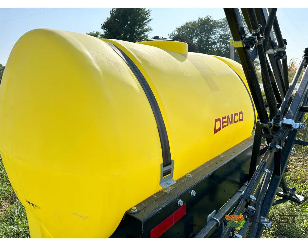 Demco RM300 300 Gallon Rear Mount Field Sprayer 30’ Boom Electric Controls PTO Pump Sprayers