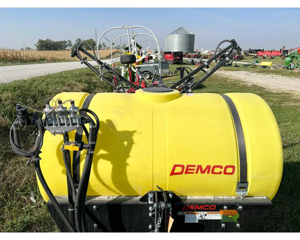 Demco RM300 300 Gallon Rear Mount Field Sprayer 30’ Boom Electric Controls PTO Pump Sprayers