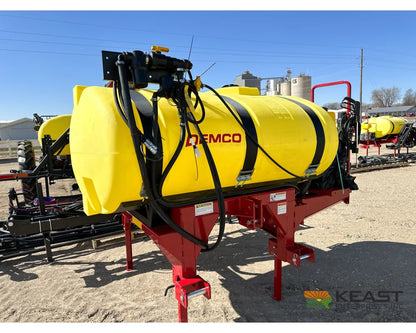 Demco RMLE 500 Rear Mount 500 Gallon Sprayer 45’ Boom Hypro Pump TeeJet 845 w/ GPS Speed Sprayers