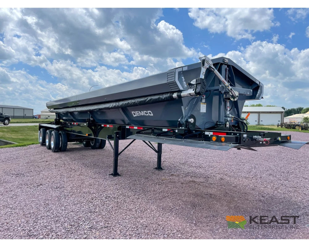 Demco Side Dump Trailer Triple Axle Air Ride 34’ Tub 128’’ Iowa Spread Axle Side Dump Trailers