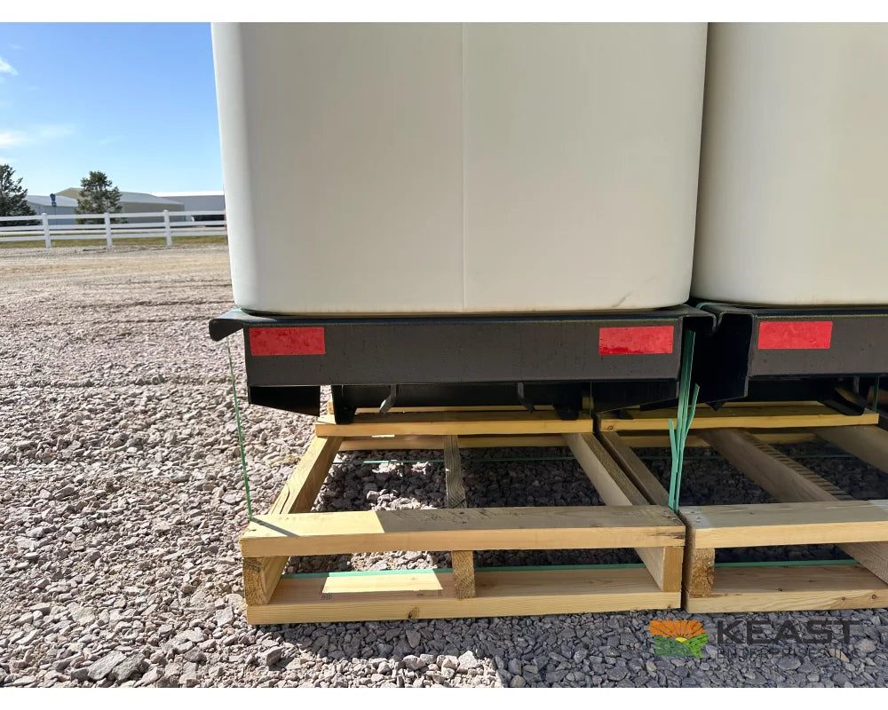 Demco SideQuest 1200 1,200 Gallon Side Mount Fertilizer Tank Fertilizer Tanks