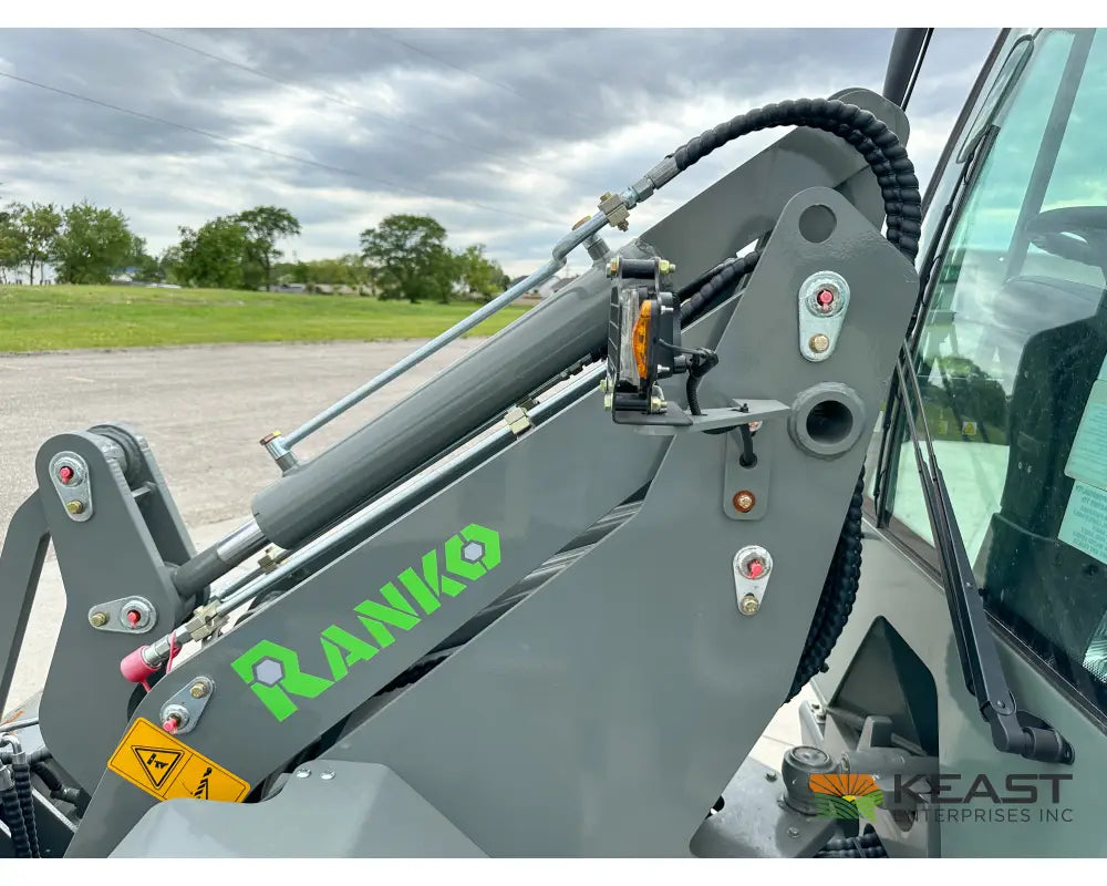 Erixon Ranko 245L Wheel Loader - 35 hp Kubota Engine 2,650 lb Lift Capacity Hydrostat Wheel Loaders