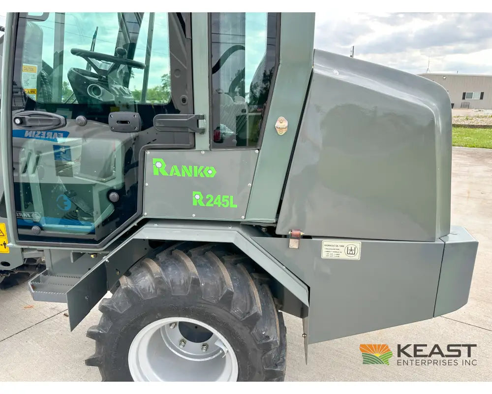 Erixon Ranko 245L Wheel Loader - 35 hp Kubota Engine 2,650 lb Lift Capacity Hydrostat Wheel Loaders