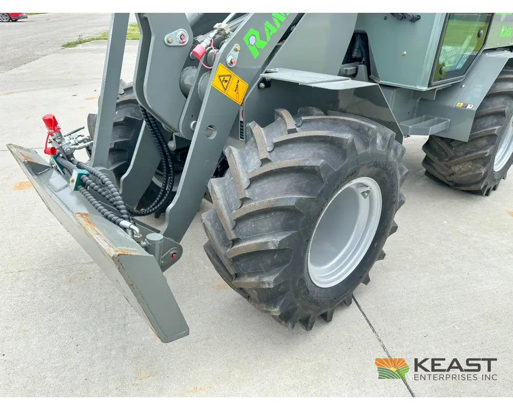Erixon Ranko 245L Wheel Loader - 35 hp Kubota Engine 2,650 lb Lift Capacity Hydrostat Wheel Loaders