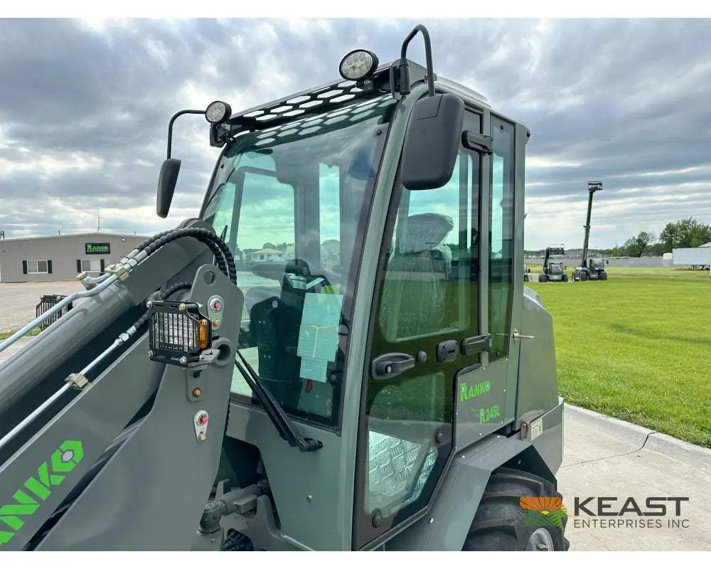 Erixon Ranko 245L Wheel Loader - 35 hp Kubota Engine 2,650 lb Lift Capacity Hydrostat Wheel Loaders