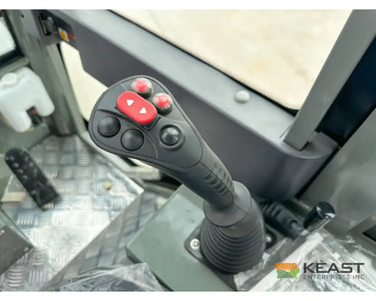 Erixon Ranko 245L Wheel Loader - 35 hp Kubota Engine 2,650 lb Lift Capacity Hydrostat Wheel Loaders