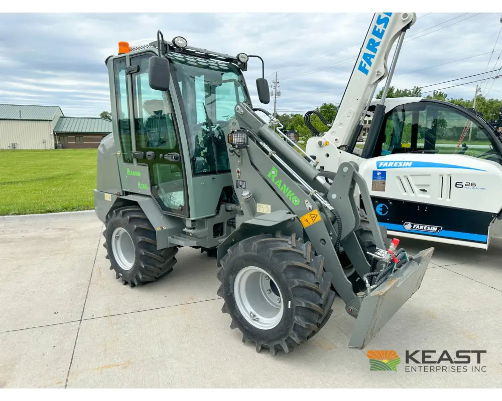 Erixon Ranko 245L Wheel Loader - 35 hp Kubota Engine 2,650 lb Lift Capacity Hydrostat Wheel Loaders