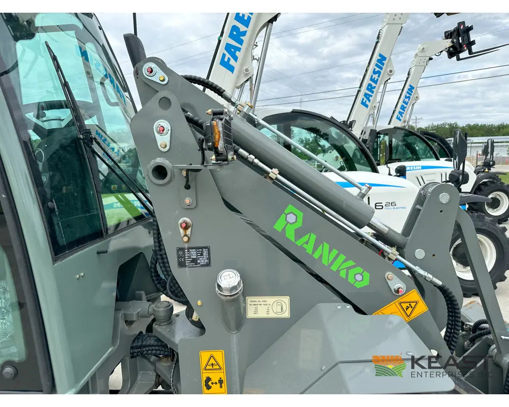 Erixon Ranko 245L Wheel Loader - 35 hp Kubota Engine 2,650 lb Lift Capacity Hydrostat Wheel Loaders