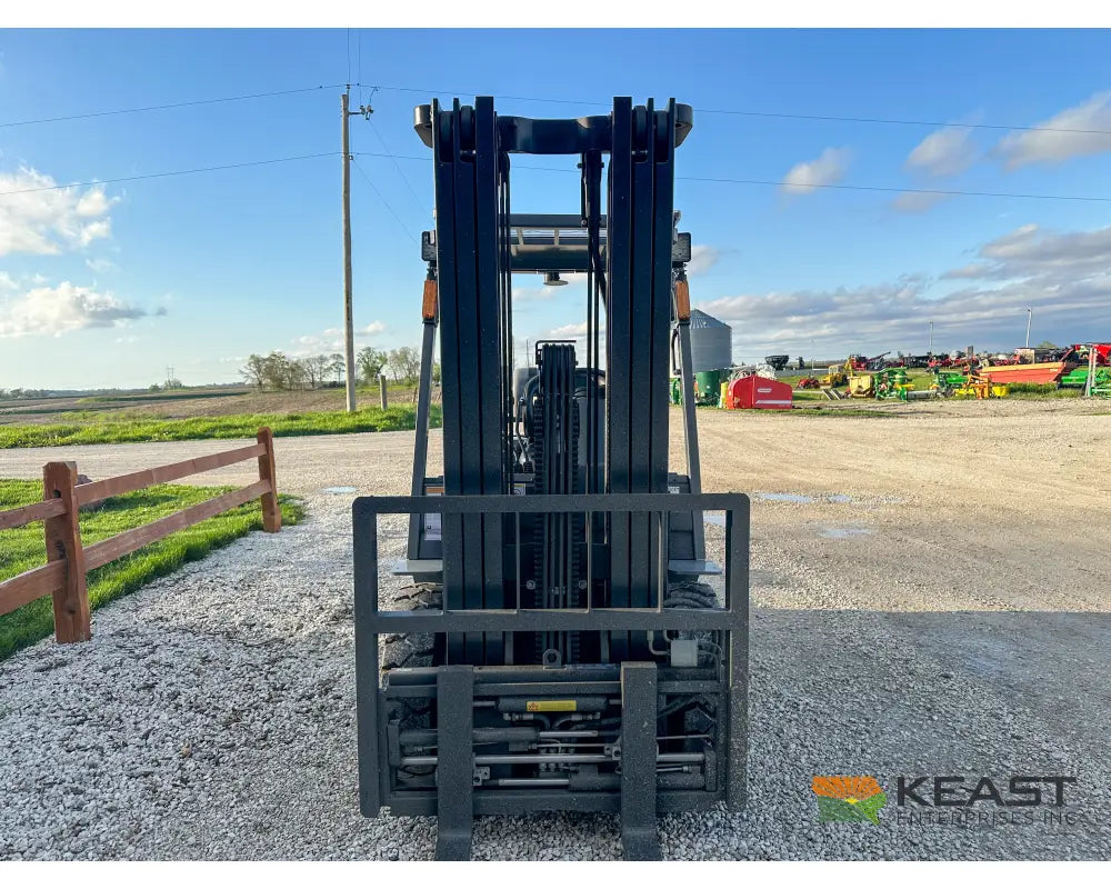 Erixon Ranko R55 Forklift - 5,500 lb Capacity 61 HP Dual Gas and LPG 16’ 6’’ Lift Height Forklifts