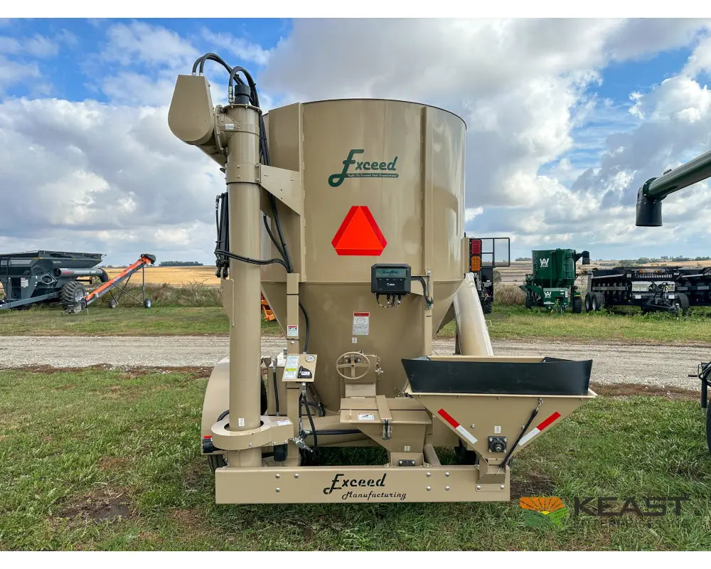 Exceed 1320 Grinder Mixer 130 Bushel Capacity Scale Kit Grinder Mixers