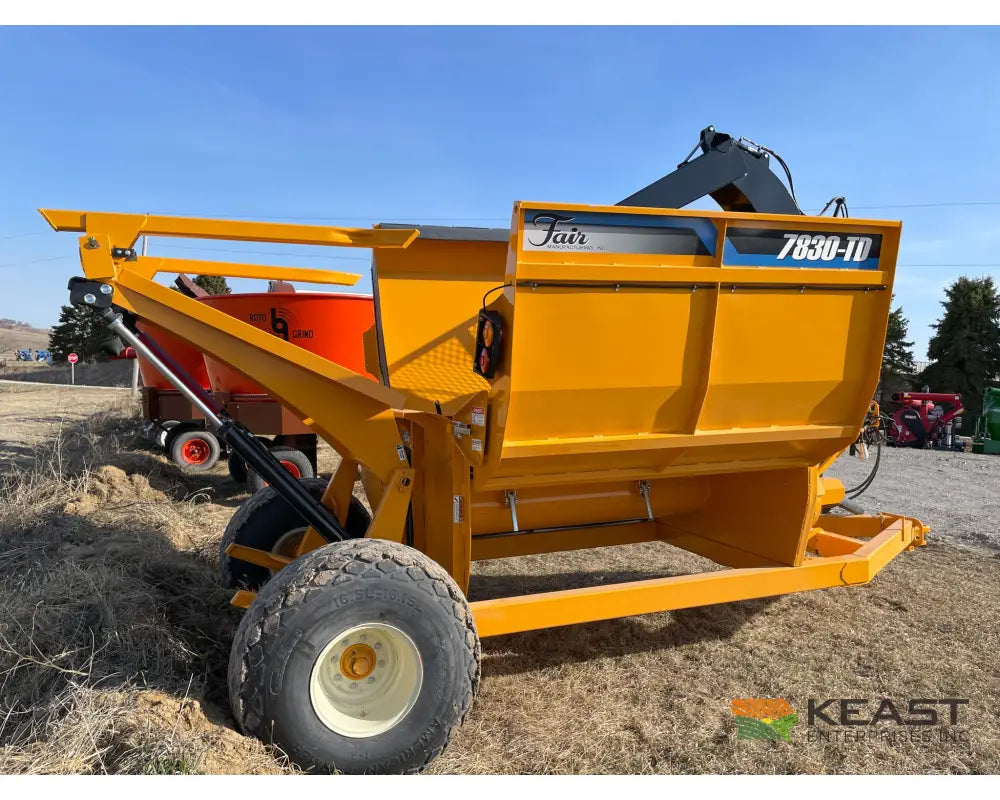 Fair 7830TD Bale Processor Integrated Fan and Blower Bale Processors