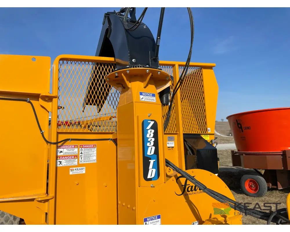 Fair 7830TD Bale Processor Integrated Fan and Blower Bale Processors