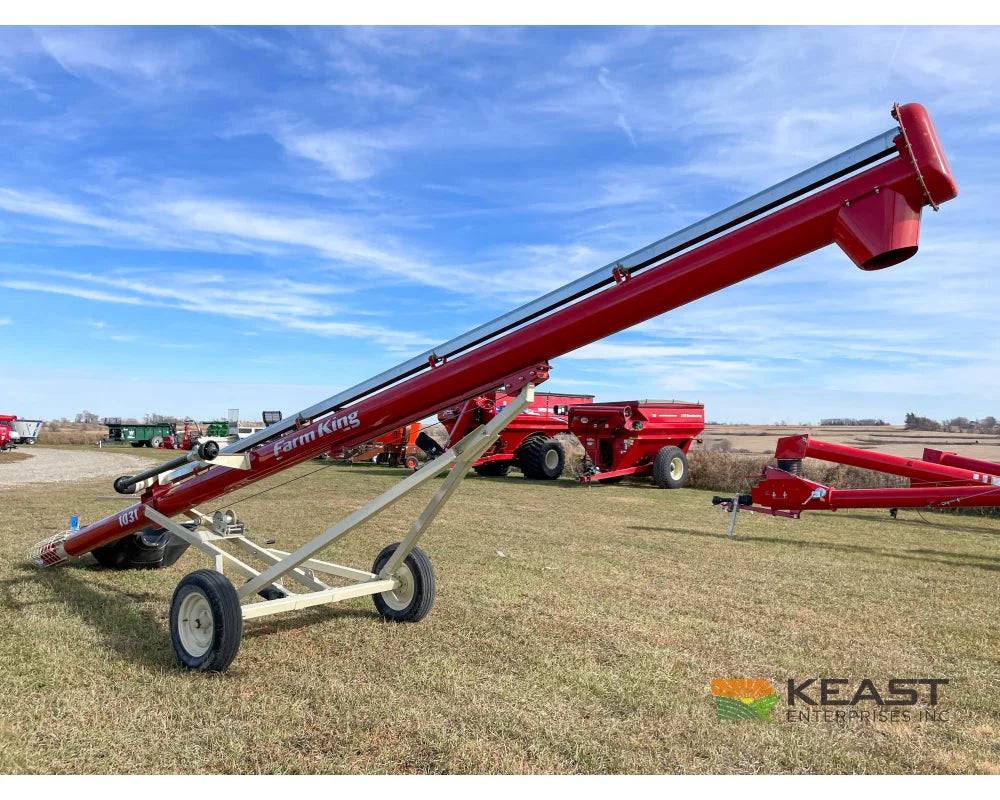 Farm King 1031 Auger - 10’’ x 31’ Cage Style Intake Augers
