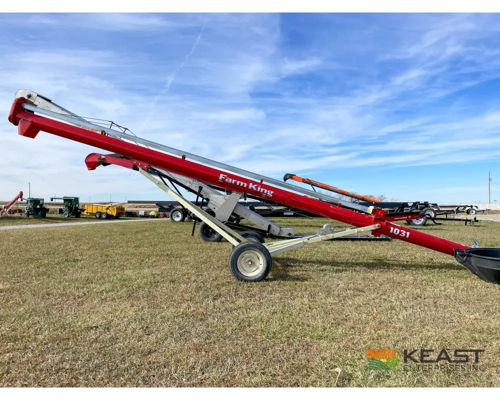 Farm King 1031 Auger - 10’’ x 31’ Cage Style Intake Augers