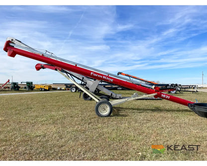 Farm King 1031 Auger - 10’’ x 31’ Cage Style Intake Augers