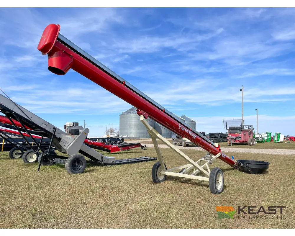 Farm King 1031 Auger - 10’’ x 31’ Cage Style Intake Augers