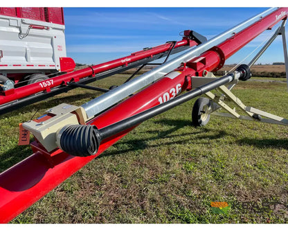 Farm King 1036 Auger 10’’ x 36’ Cage Style Intake Augers