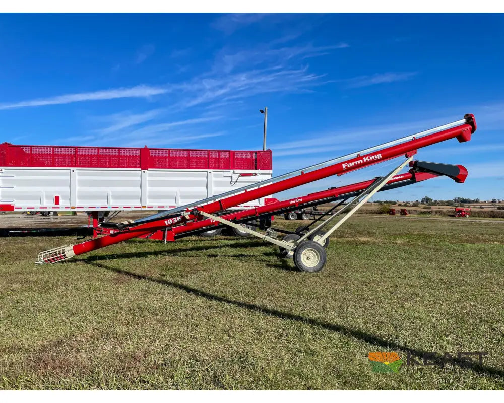 Farm King 1036 Auger 10’’ x 36’ Cage Style Intake Augers