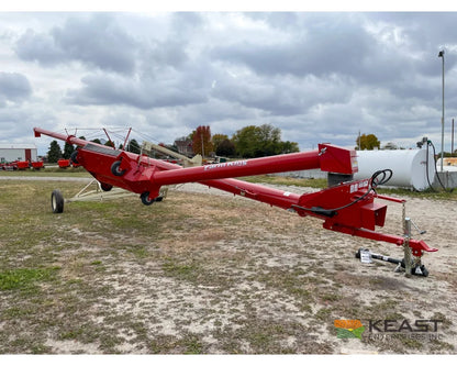 Farm King 1060 Auger 10’’ x 60’ Manual Swingaway Intake Scissor Lift Augers