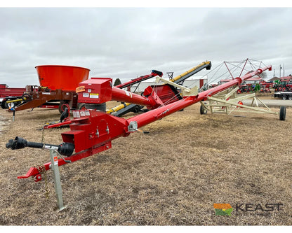 Farm King 1070 Auger - 10’’ x 70’ Manual Swingaway Intake Scissor Lift Augers