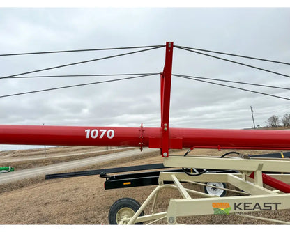 Farm King 1070 Auger - 10’’ x 70’ Manual Swingaway Intake Scissor Lift Augers