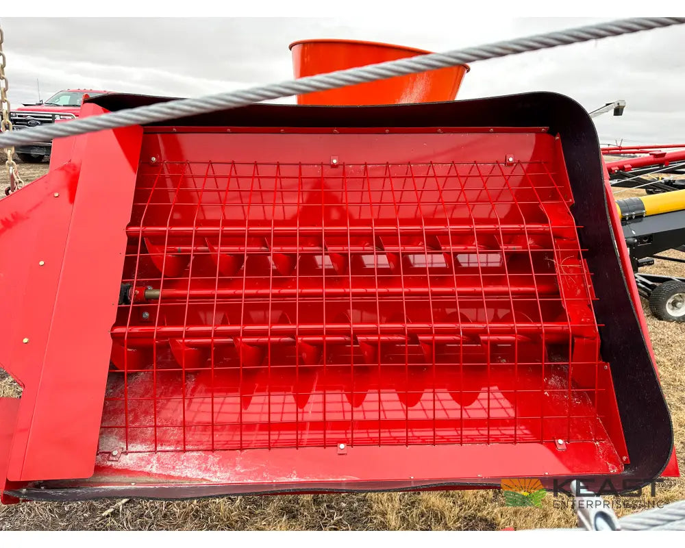 Farm King 1070 Auger - 10’’ x 70’ Manual Swingaway Intake Scissor Lift Augers
