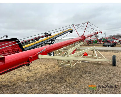 Farm King 1070 Auger - 10’’ x 70’ Manual Swingaway Intake Scissor Lift Augers