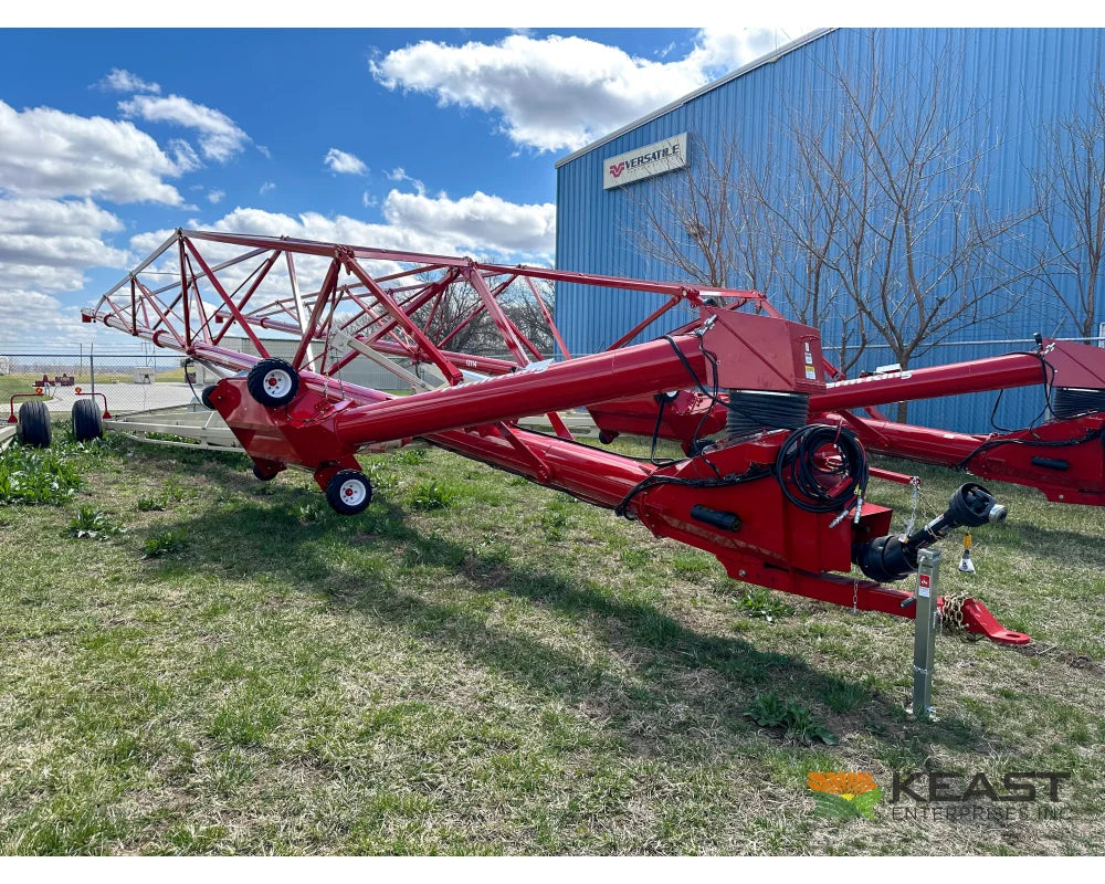 Farm King 13114 Auger 13’’ x 114’ Swingaway Intake Scissor Lift Augers