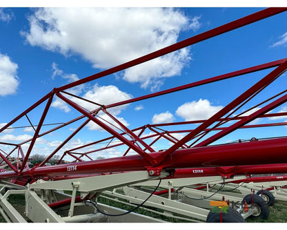 Farm King 13114 Auger 13’’ x 114’ Swingaway Intake Scissor Lift Augers