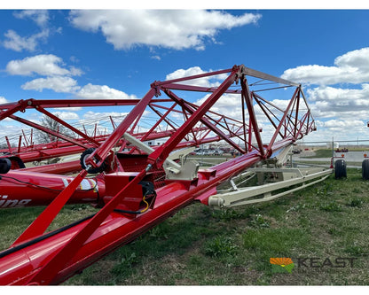Farm King 13114 Auger 13’’ x 114’ Swingaway Intake Scissor Lift Augers