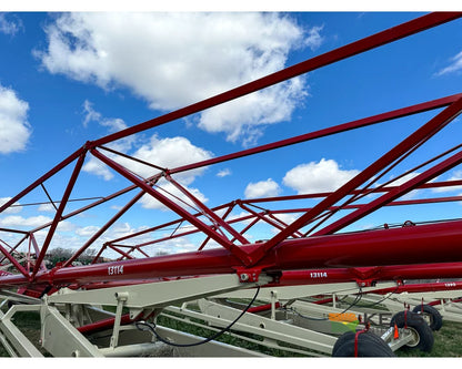 Farm King 13114 Auger 13’’ x 114’ Swingaway Intake Scissor Lift Augers
