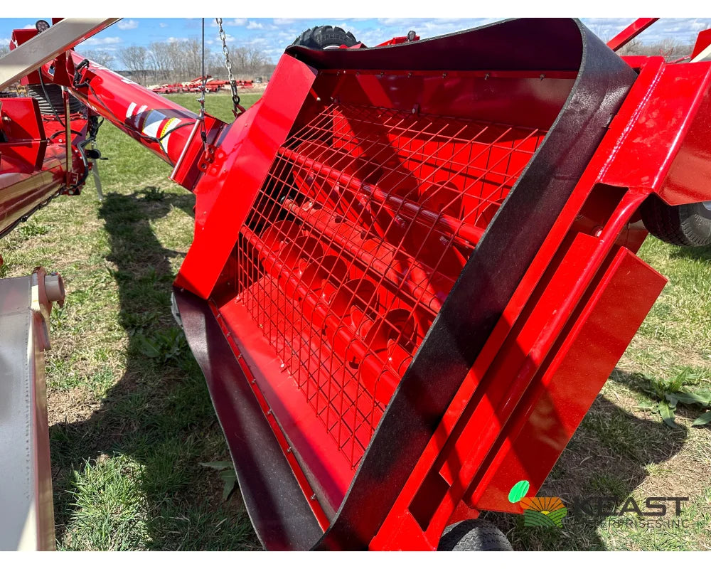 Farm King 13114 Auger 13’’ x 114’ Swingaway Intake Scissor Lift Augers