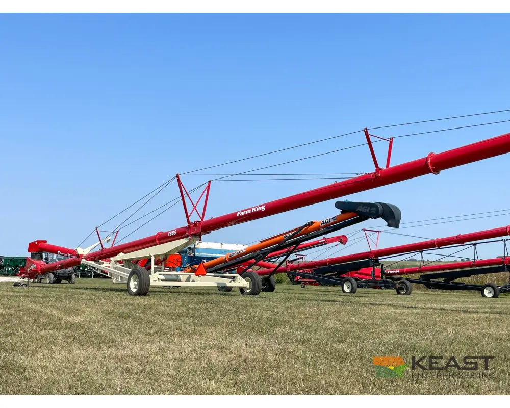 Farm King 1385 Auger - 13’’ x 85’ Swingaway Intake Scissor Lift Augers
