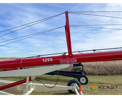 Farm King 1395 Auger - 13’’ x 95’ Swingaway Intake Scissor Lift Augers