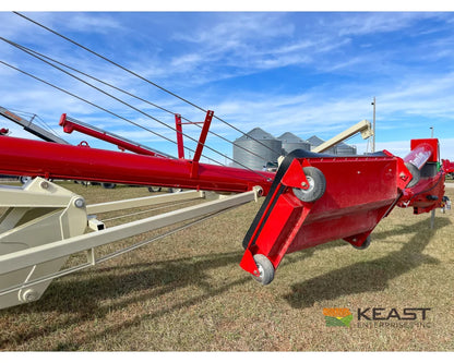 Farm King 1395 Auger - 13’’ x 95’ Swingaway Intake Scissor Lift Augers