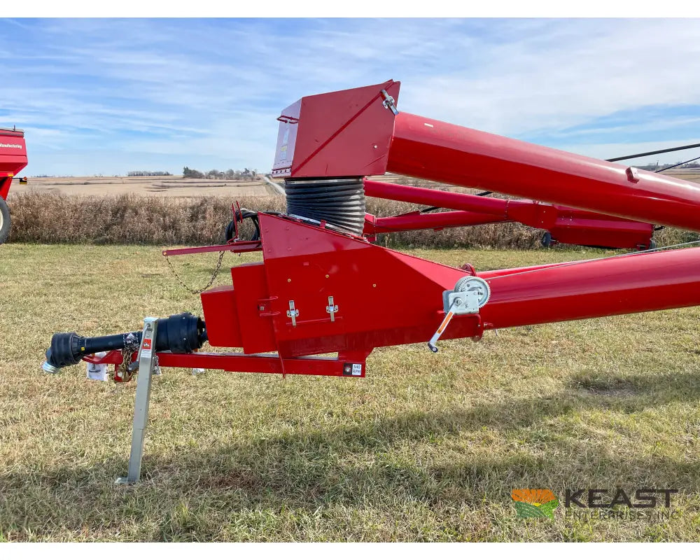 Farm King 1395 Auger - 13’’ x 95’ Swingaway Intake Scissor Lift Augers