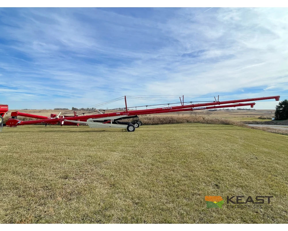 Farm King 1395 Auger - 13’’ x 95’ Swingaway Intake Scissor Lift Augers