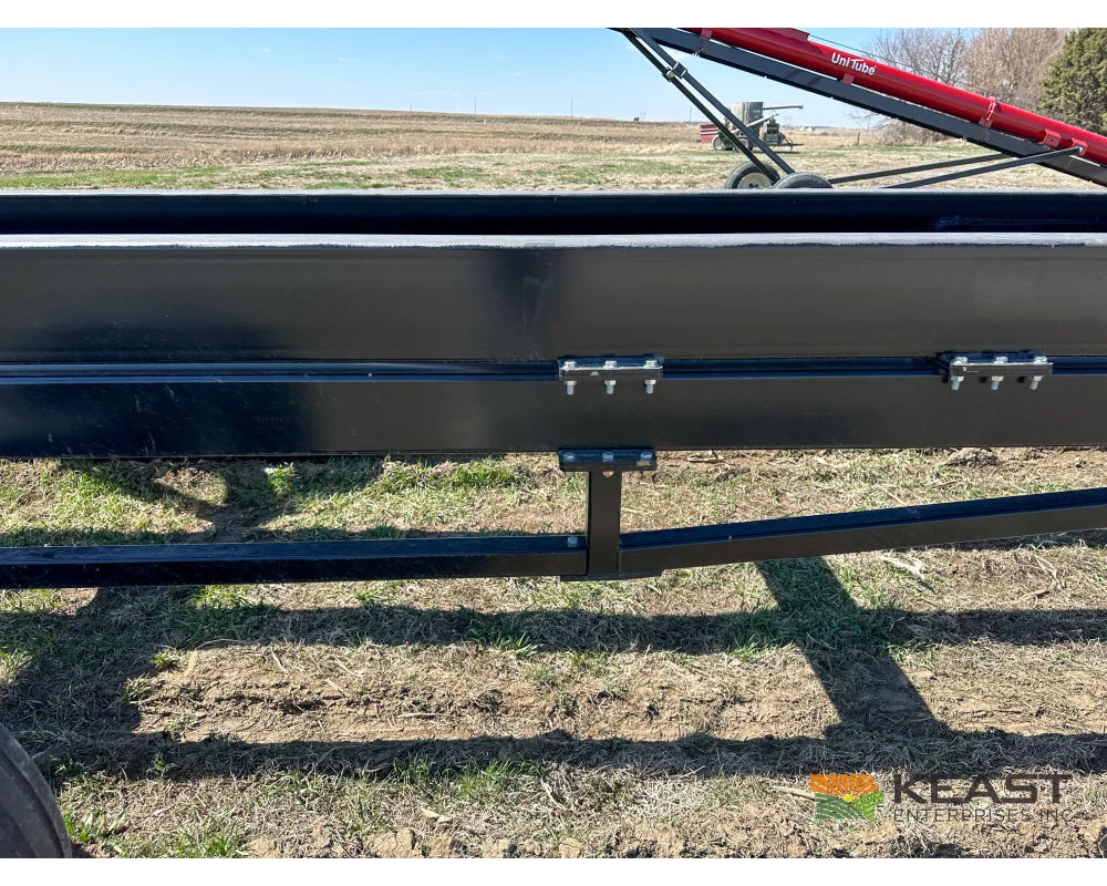 Farm King 1450SH Round Bale Carrier Self-Loading Single Width Bale Carriers