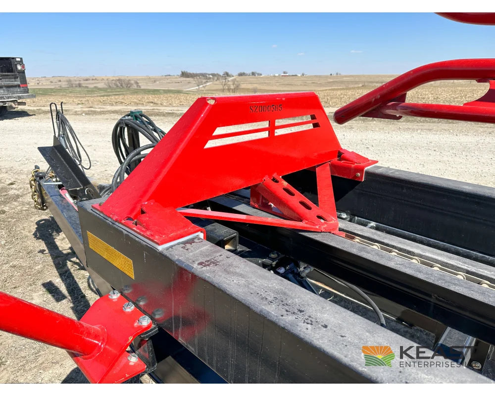 Farm King 1450SH Round Bale Carrier Self-Loading Single Width Bale Carriers